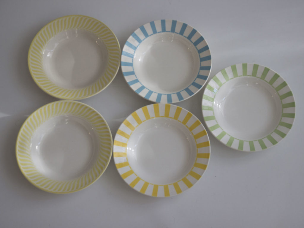 Lot de 5 assiettes creuses Digoin