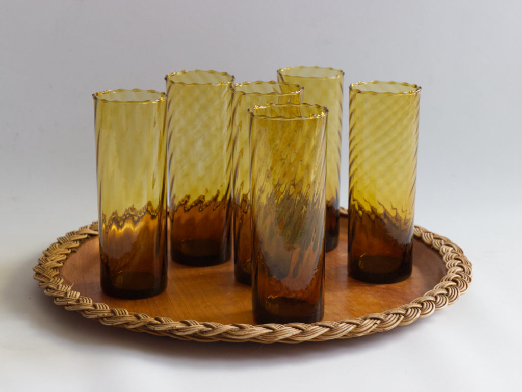 6 verres ambrés à orangeade