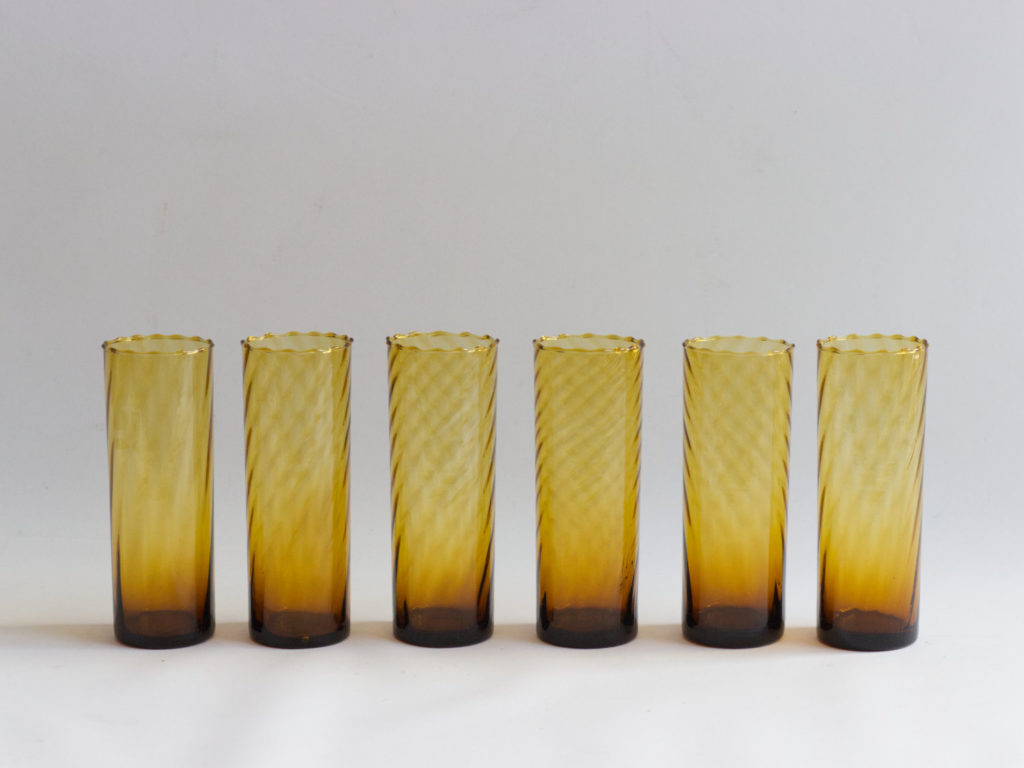 6 verres ambrés à orangeade