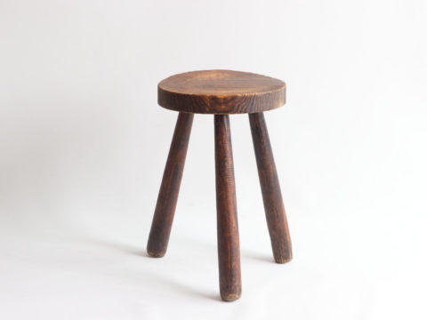 Tabouret tripode en bois
