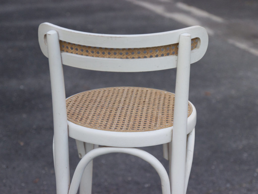 Tabouret de bar canné