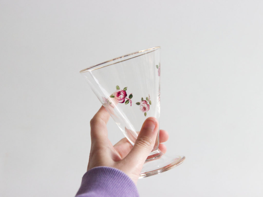 Lot de 7 verres à fleurs