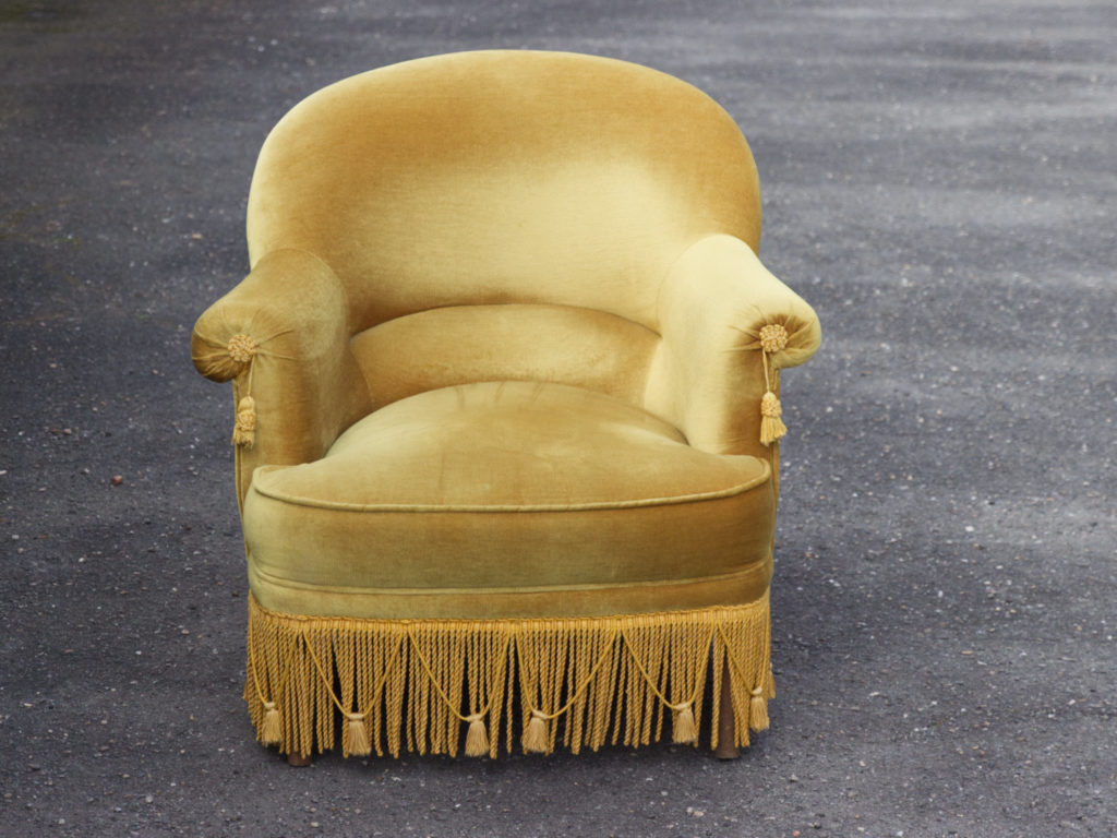 Fauteuil crapaud jaune