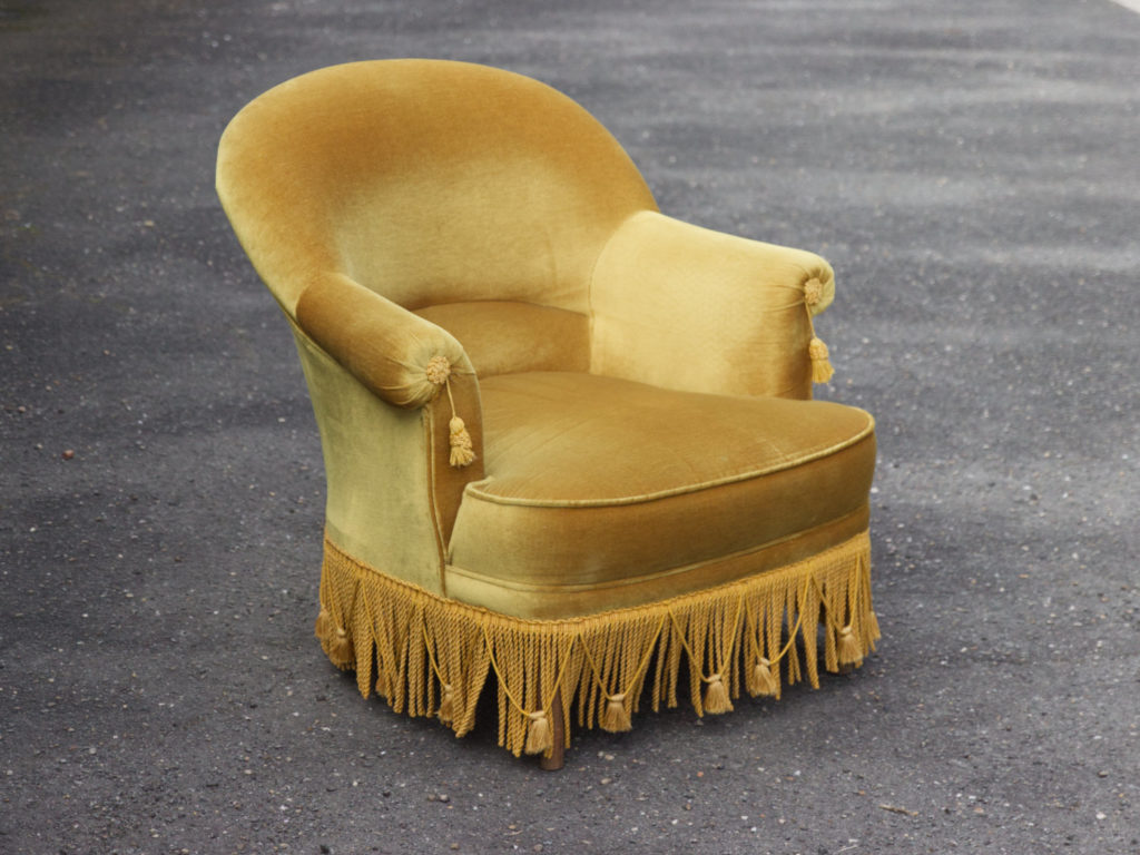 Fauteuil crapaud jaune