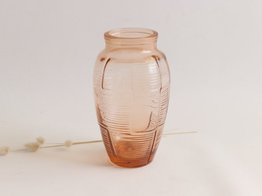 Vase rose ancien