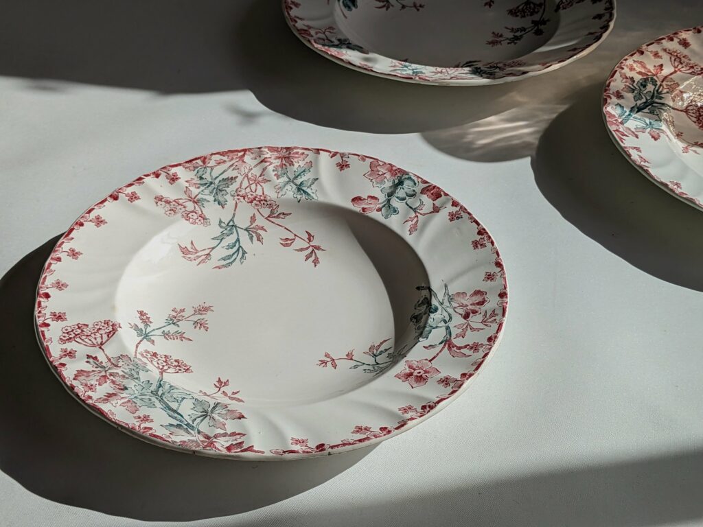 Lot de 3 assiettes Longwy modèle Eté