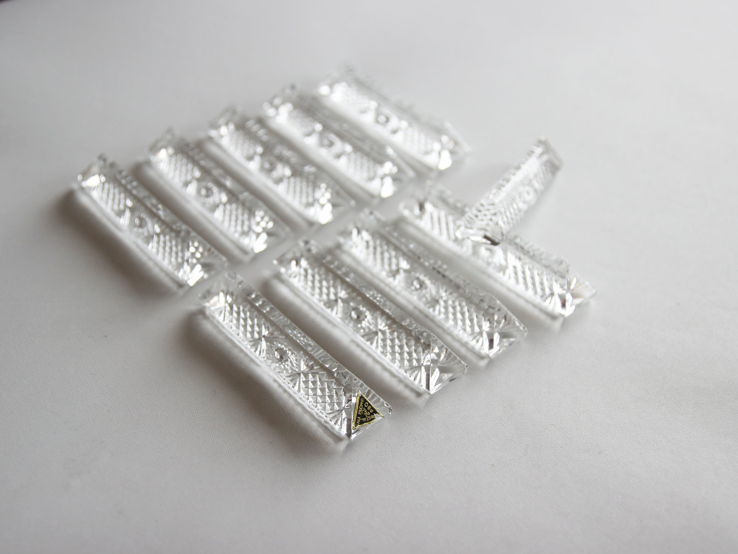 Lot de 10 porte-couteaux en cristal