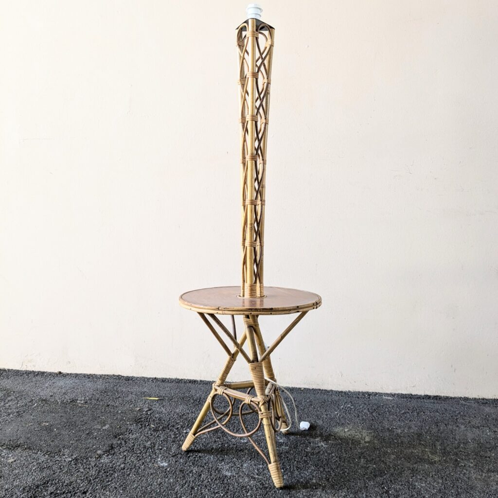 Lampadaire en rotin – Image 4