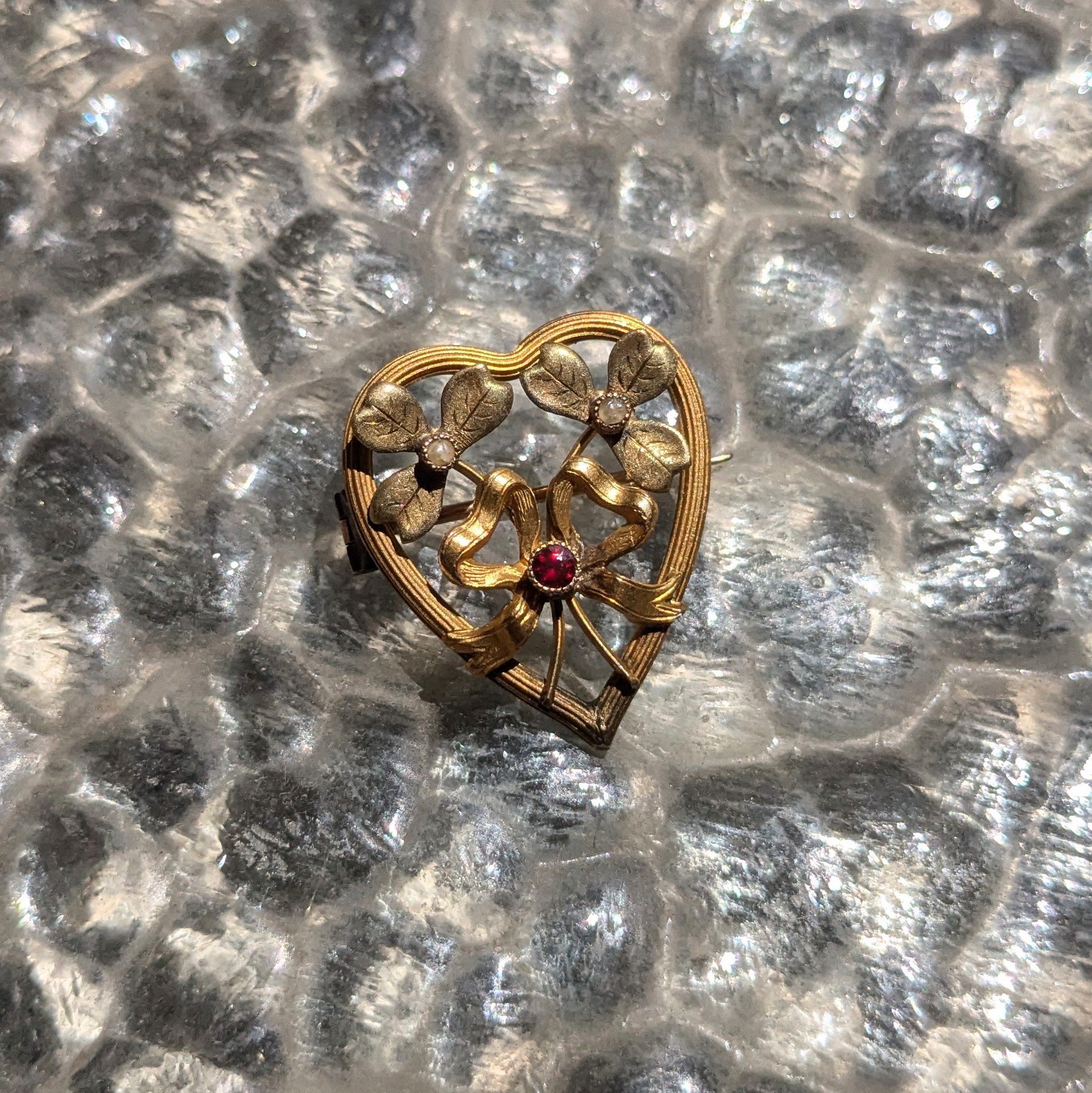 Broche ancienne Oria