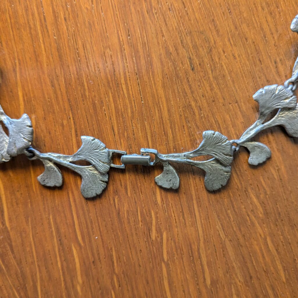 Collier étain Art nouveau – Image 2