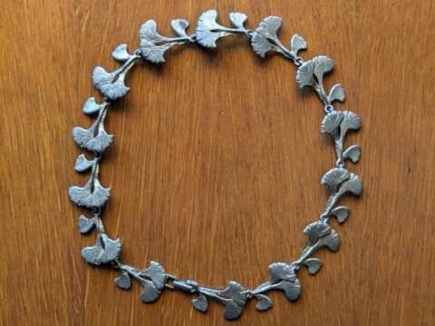 Collier étain Art nouveau