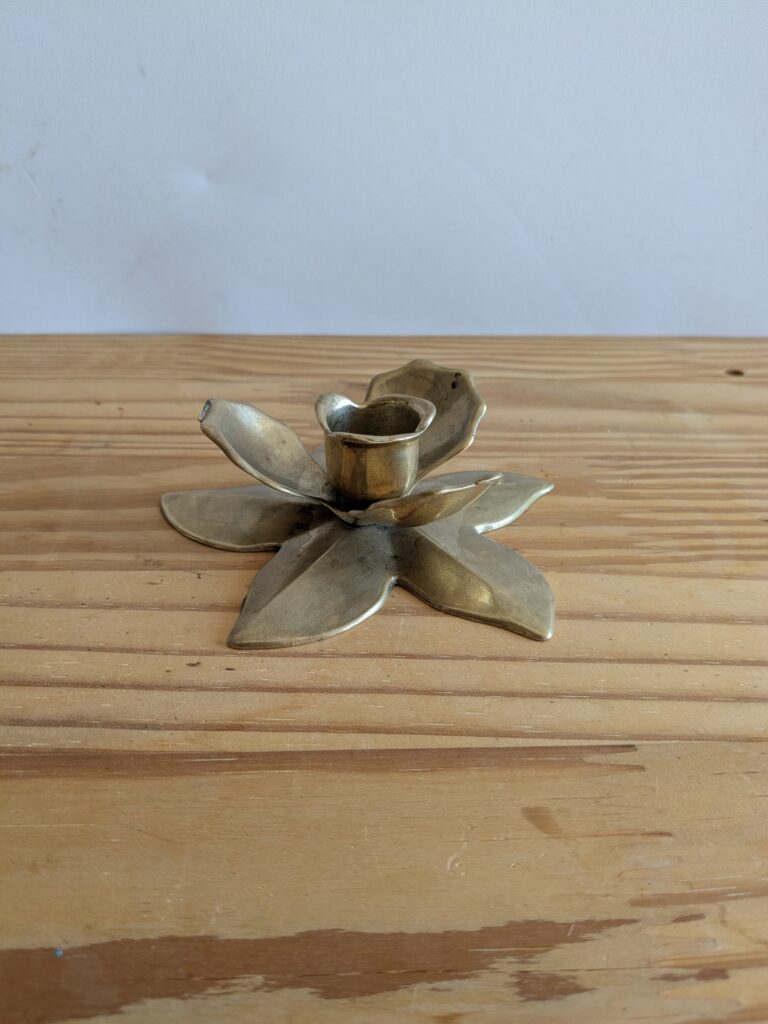 Bougeoir fleur en laiton – Image 2