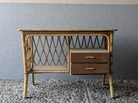 Bureau en rotin